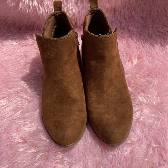 Esprit pointed toe Timber booties with zip closure size 8 - Picture 3 of 12